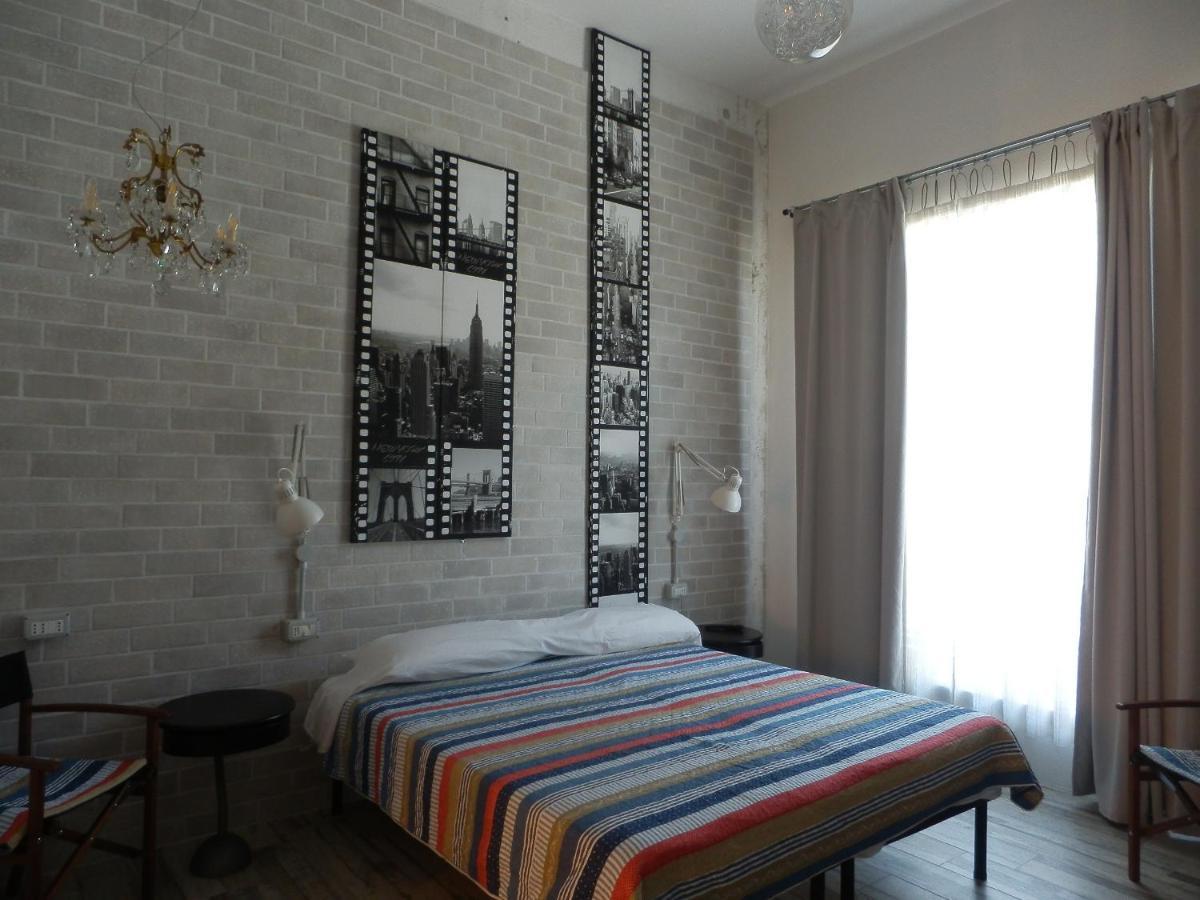 Bb Sharingloft Sirmione Bed & Breakfast Exterior photo